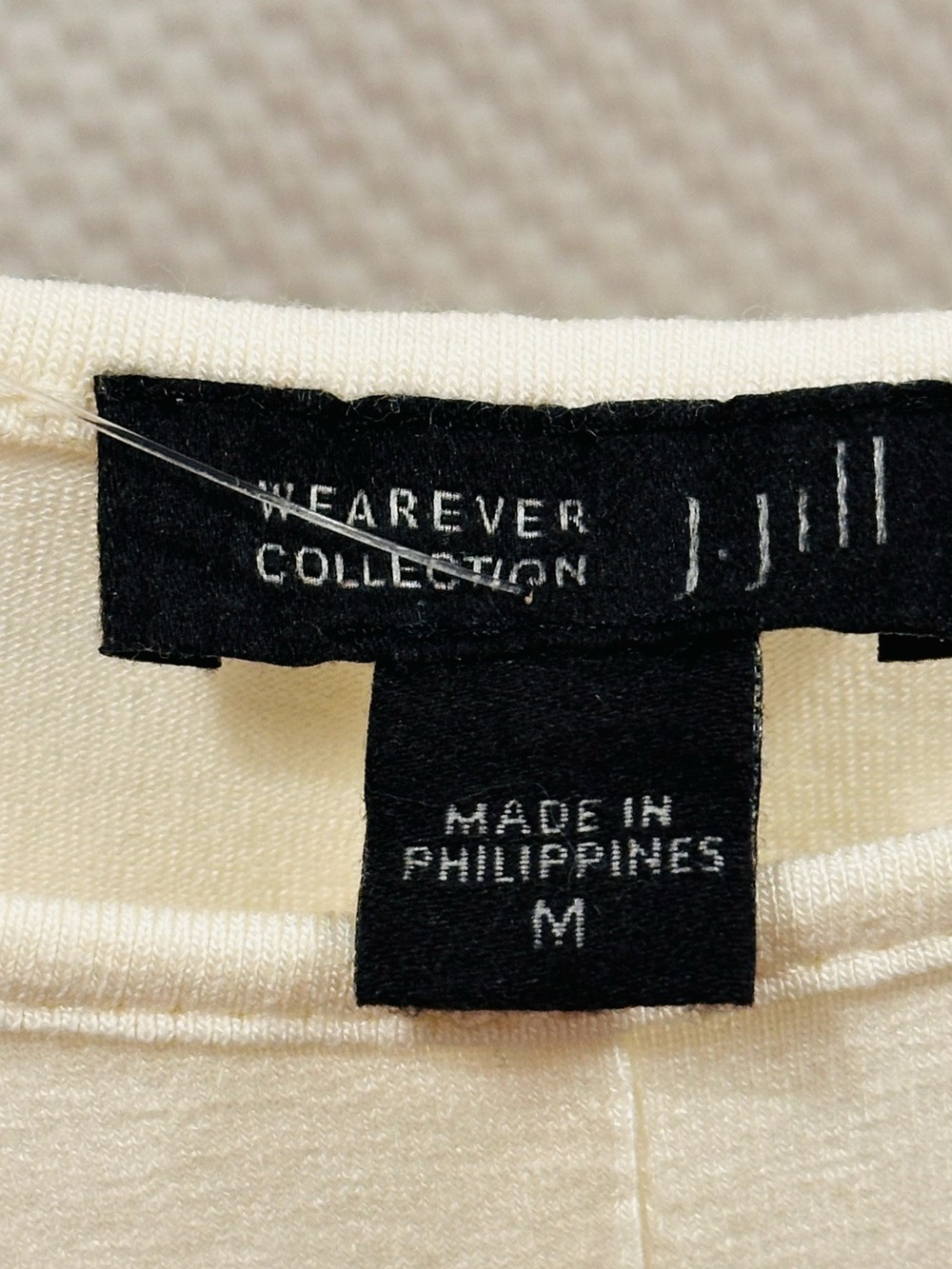 J Jill Colorblock Cream and Black Women’s Top - Picture 6 of 12